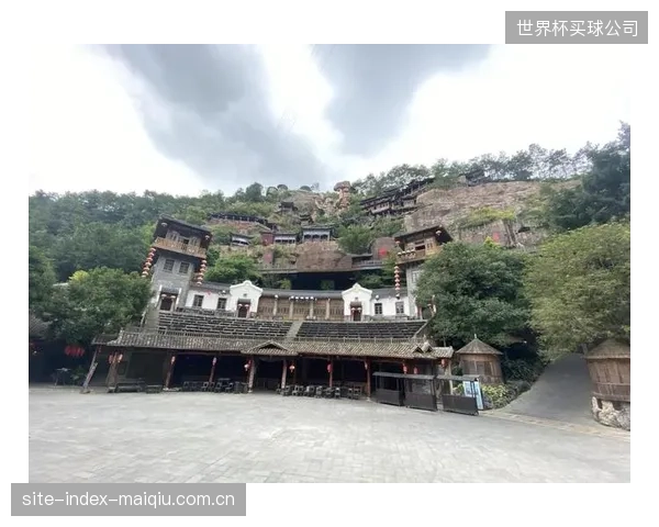 梅州客家降级主因浮现,主力与替补实力断层过大。 梅州客家降级主因浮现,主力与替补实力断层过大。